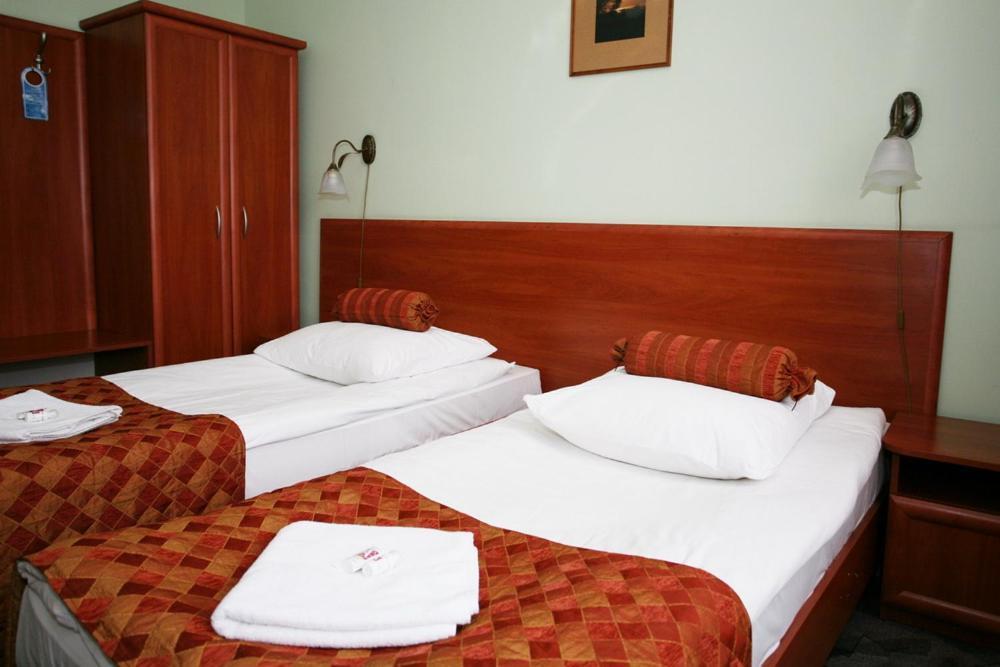 Hotel Arkadia Legnica Eksteriør billede